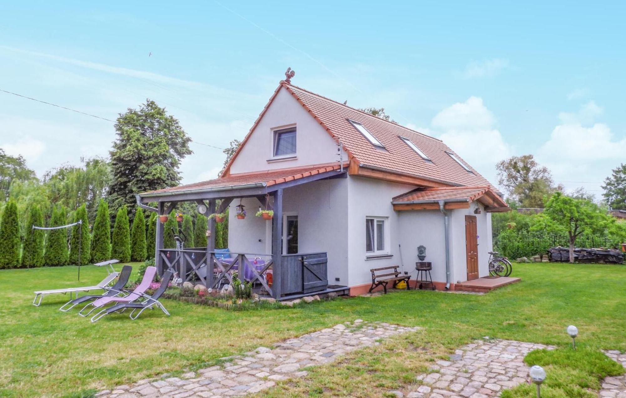 Nice Home In Nowe Warpno With Kitchen Exterior photo